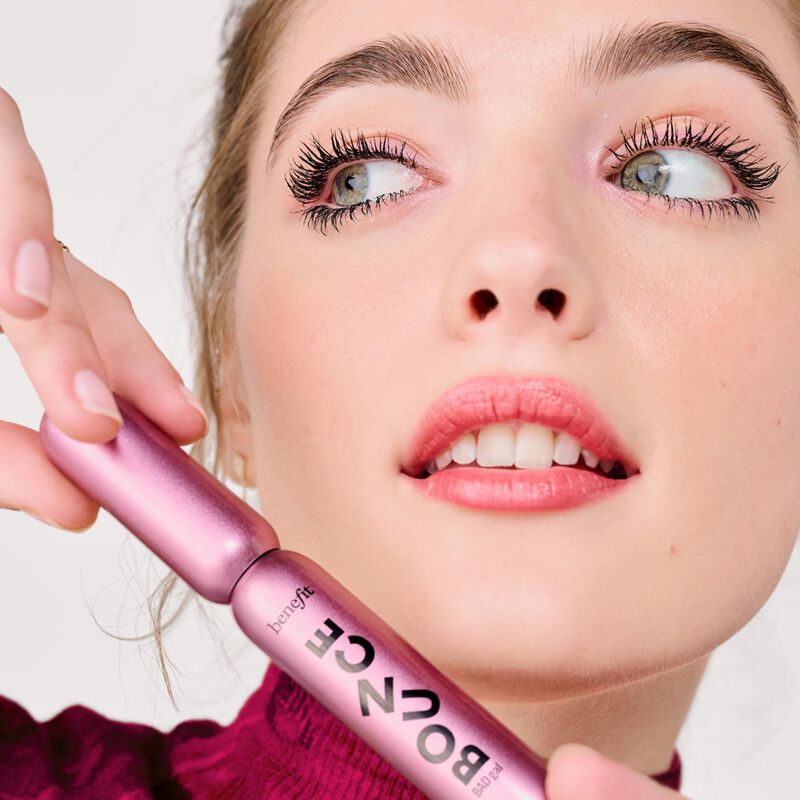 benefit BADgal Bounce Mascara image number 3